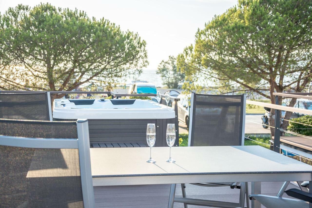 Floating House - Marina Relax
