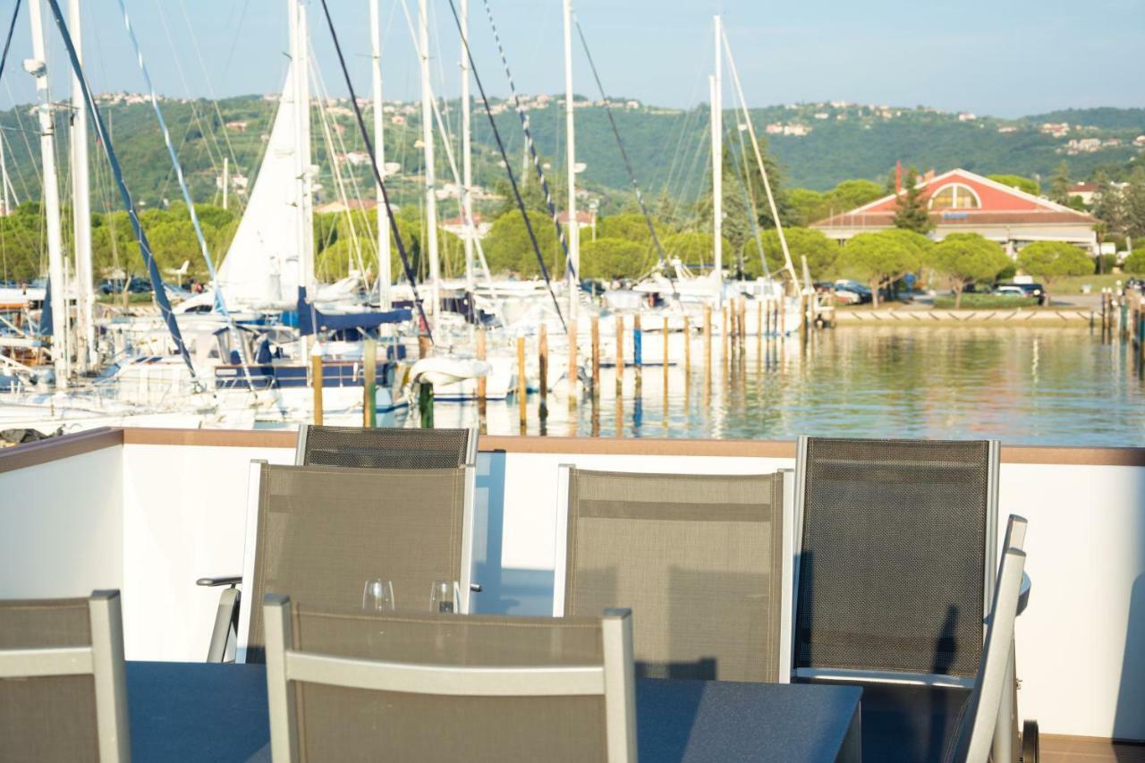 Nyaraló Floating House - Marina Relax *